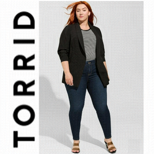 TORRID Studio Crepe Classic Shawl Collar Blazer Size M/L